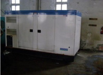 五大连池康明斯150kw大型柴油二手发电机组 五大连池康明斯150kw大型柴油二手发电机组